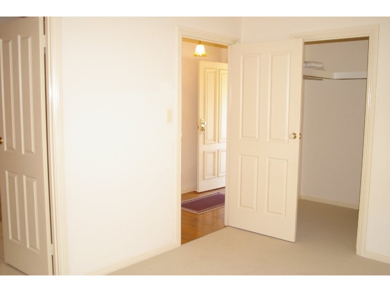 3 Greengate Lane, Mawson Lakes SA 5095