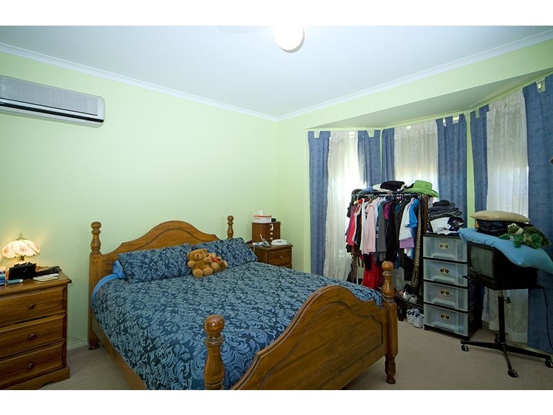 12 Parkview Drive, Oakden SA 5086