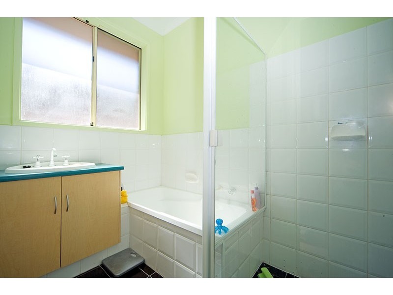 12 Parkview Drive, Oakden SA 5086