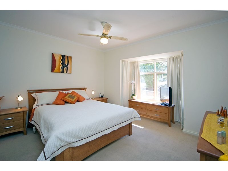 14 The Glade, Aberfoyle Park SA 5159