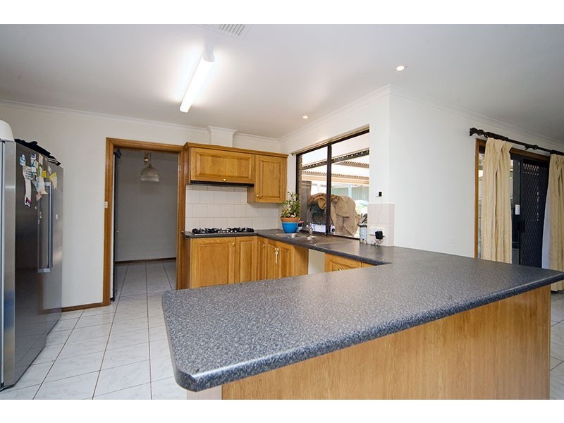 7 Santiago Court, Gulfview Heights SA 5096