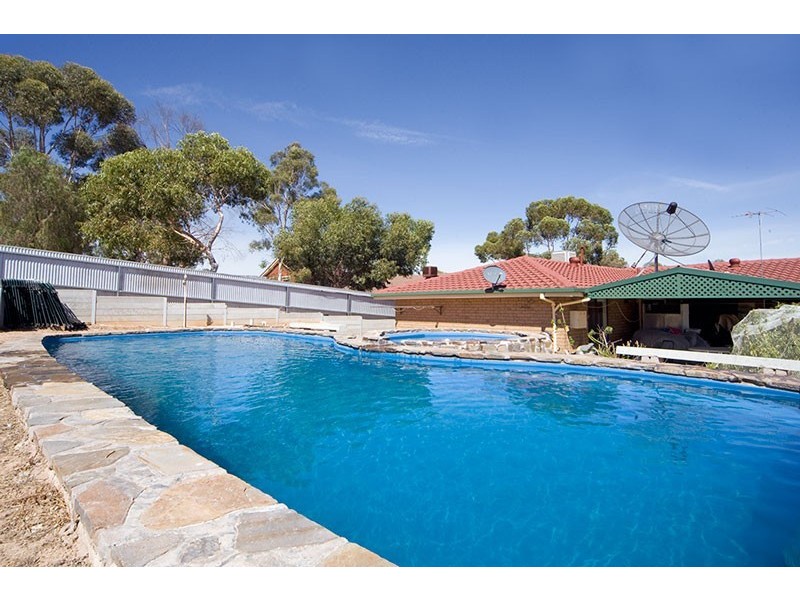 7 Santiago Court, Gulfview Heights SA 5096