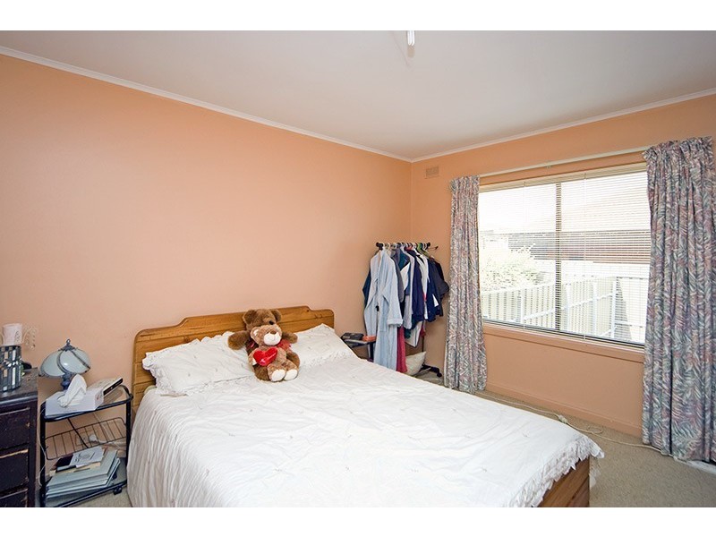 8 Shepherd Street, Ridgehaven SA 5097