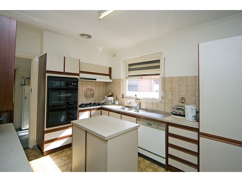 218 Hampstead Road, Clearview SA 5085