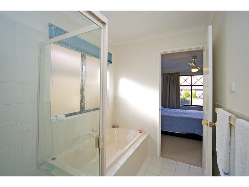 26 Grenville Avenue, Hillcrest SA 5086