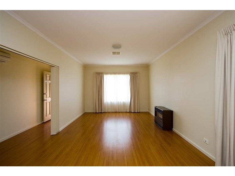2 Clovelly Avenue, Glenelg North SA 5045
