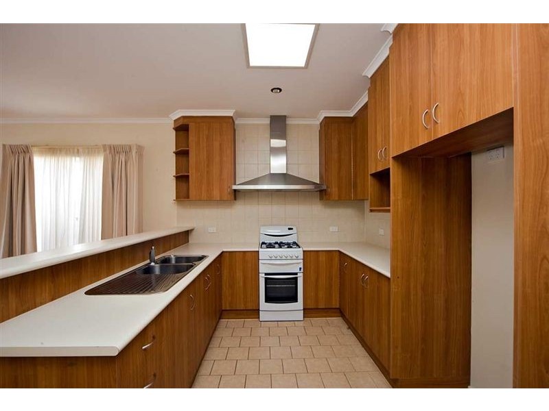 2 Clovelly Avenue, Glenelg North SA 5045
