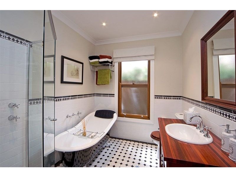 4 Collins Street, Collinswood SA 5081
