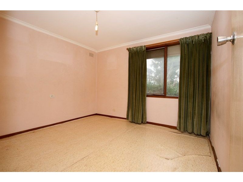 2 Burford Street, Elizabeth Downs SA 5113