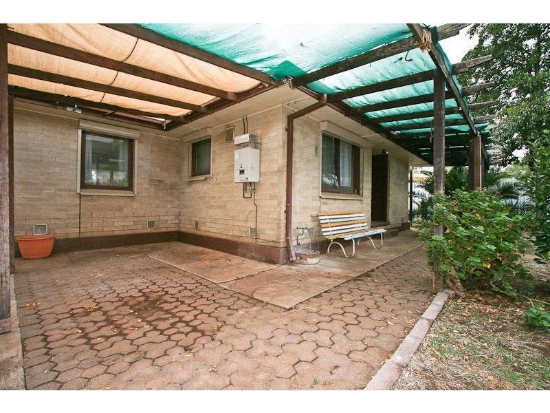 2 Burford Street, Elizabeth Downs SA 5113