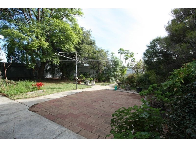 2 Toronto Street, Ovingham SA 5082