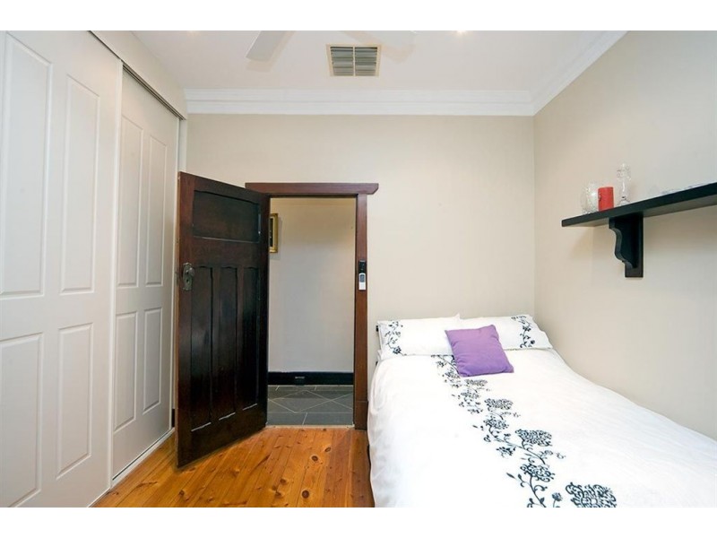 8 Alexander Ave, Ashford SA 5035