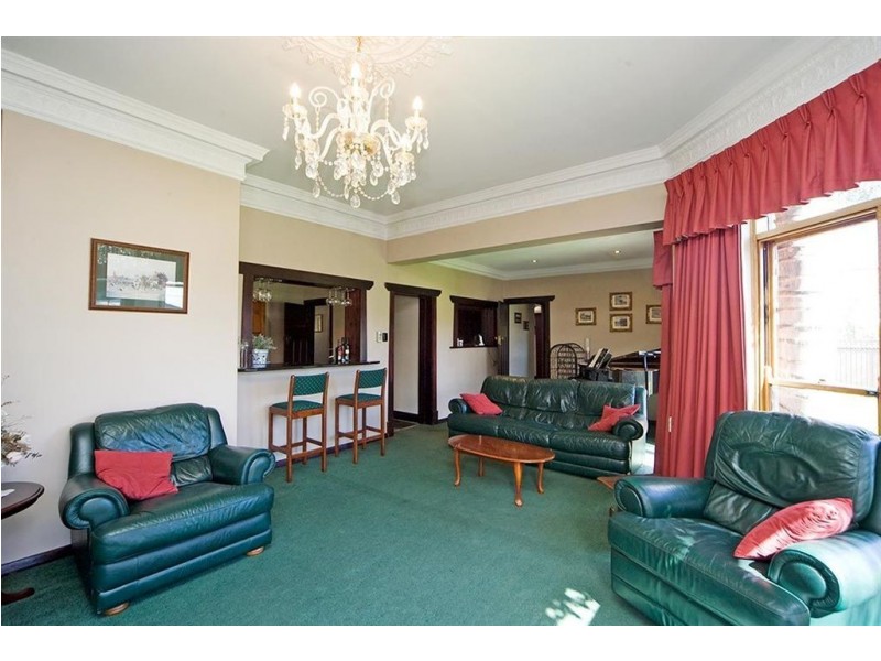 8 Alexander Ave, Ashford SA 5035