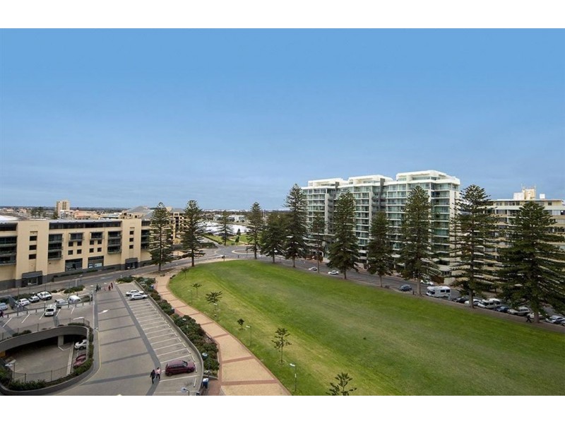 804/19 Holdfast Promenade, Glenelg SA 5045