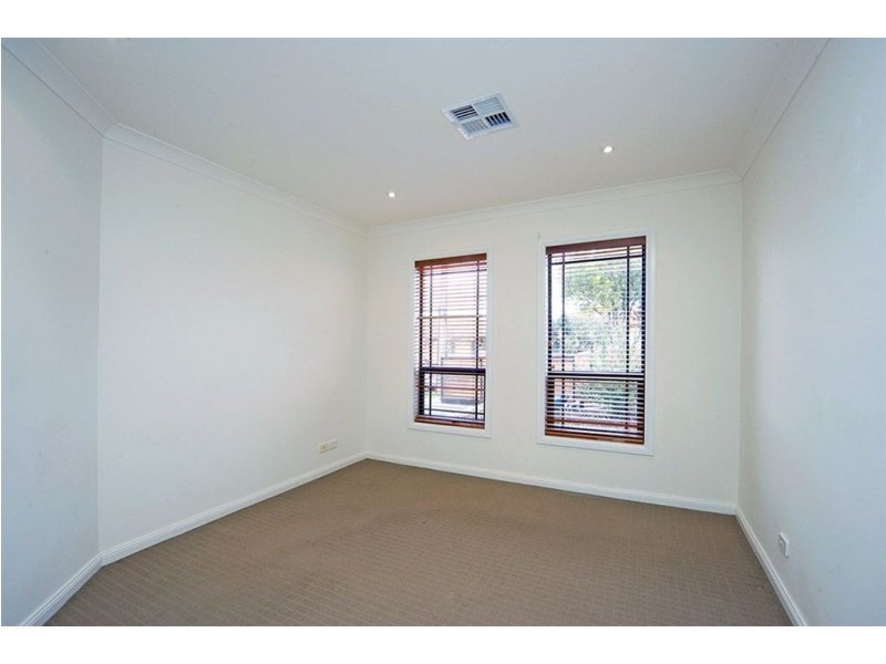 13A Hillsea Avenue, Clearview SA 5085