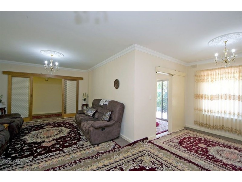 57 Kanangra Road, Dernancourt SA 5075