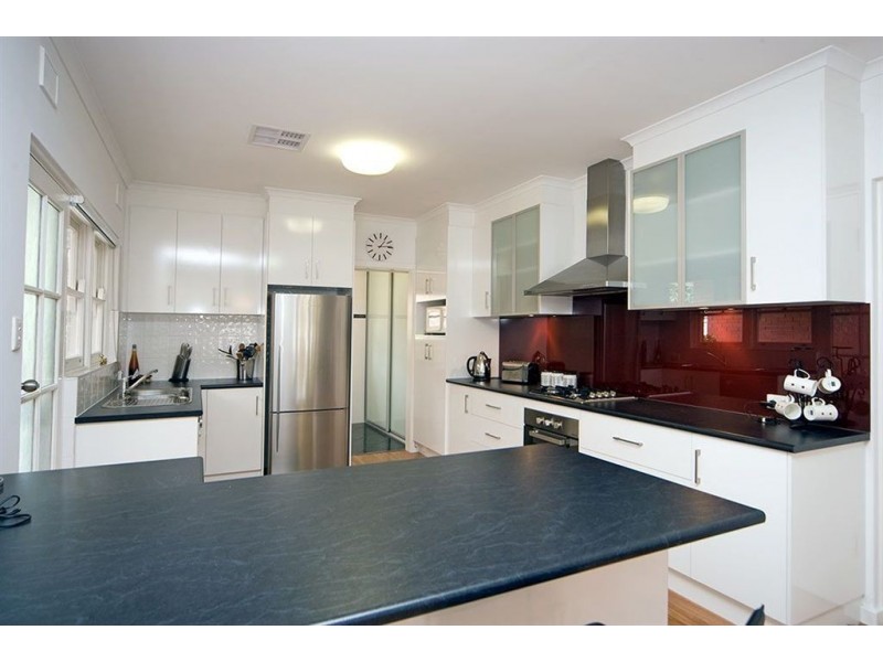 11 St Andrews Street, Walkerville SA 5081