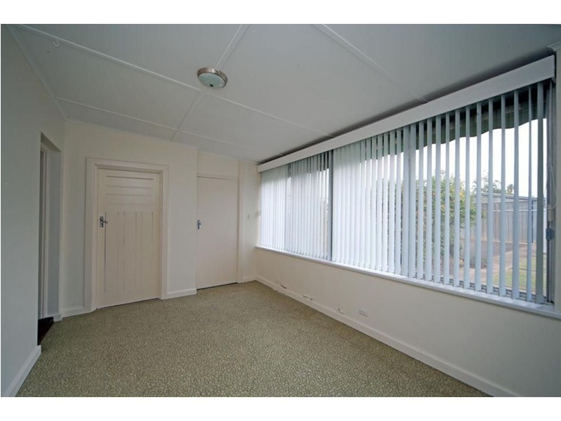 7 Lyall Ave, Hampstead Gardens SA 5086