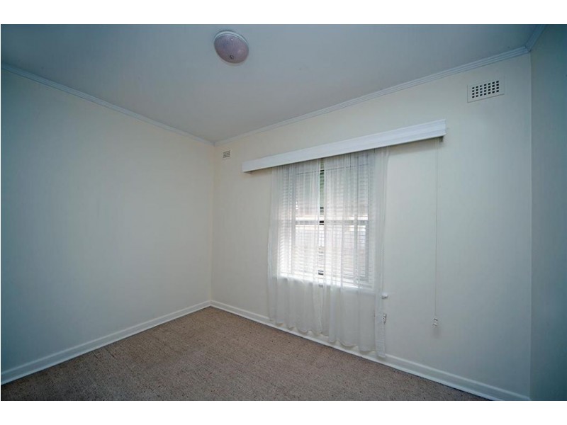 7 Lyall Ave, Hampstead Gardens SA 5086