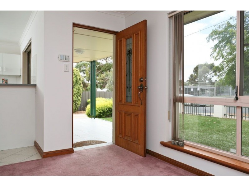 21a Blyth Street, Clearview SA 5085