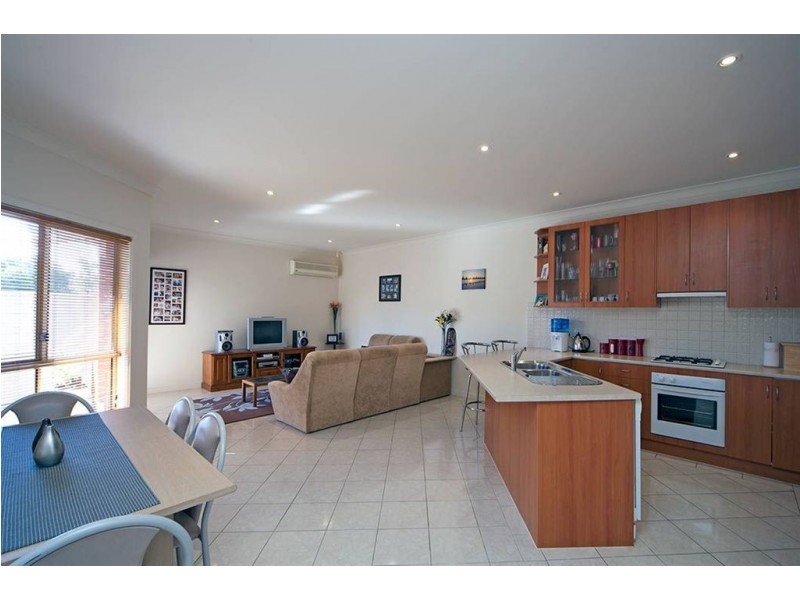 10/8 Robert Ave, Broadview SA 5083