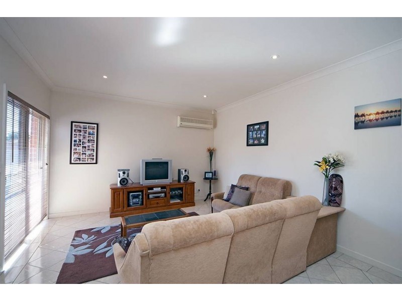 10/8 Robert Ave, Broadview SA 5083