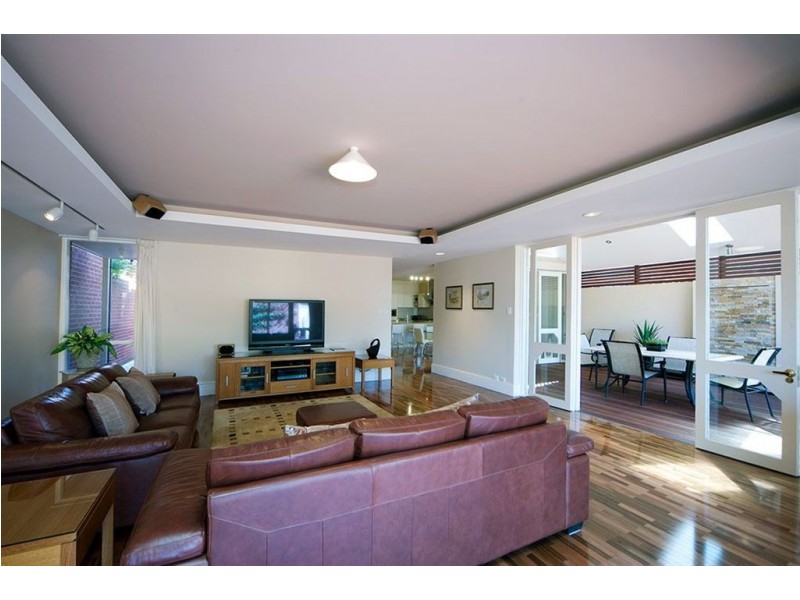 31 First Avenue, St Peters SA 5069