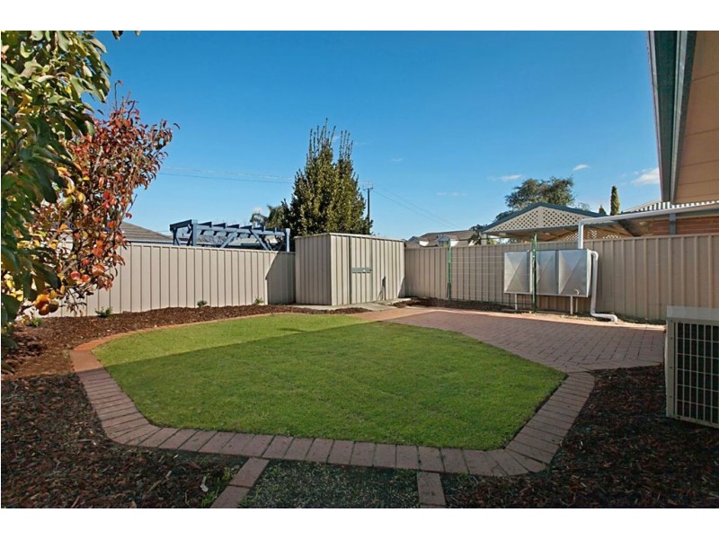 40 Regent Gardens Drive, Oakden SA 5086