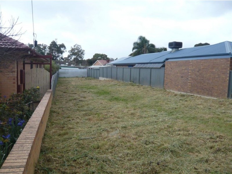 25 Clearview Crescent, Clearview SA 5085