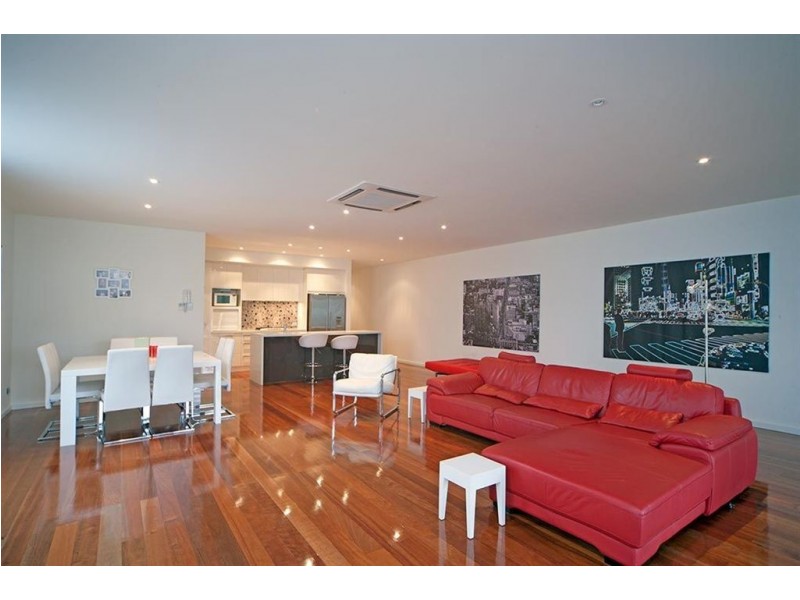 16A Rothesay Avenue, Glenelg North SA 5045