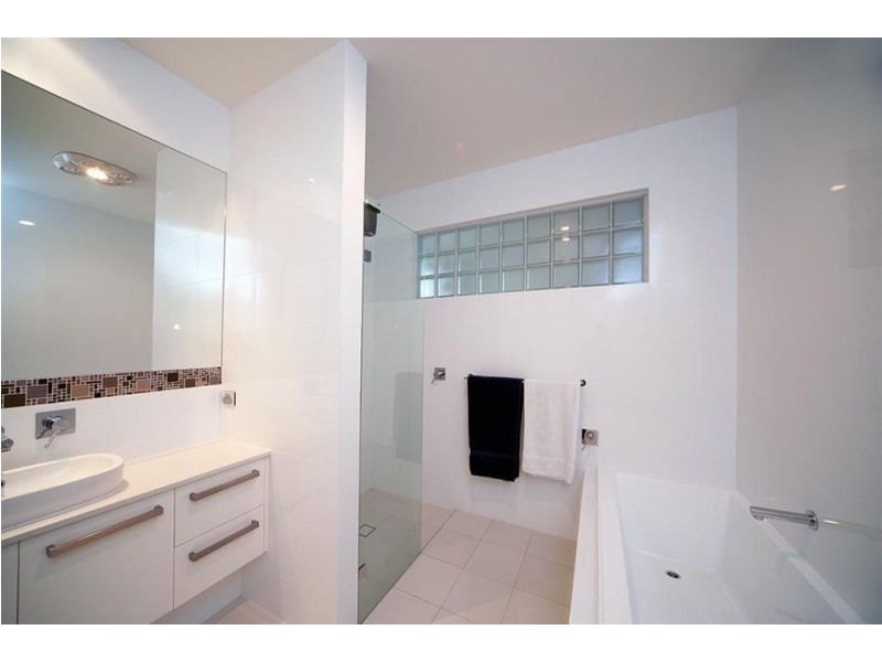 16A Rothesay Avenue, Glenelg North SA 5045