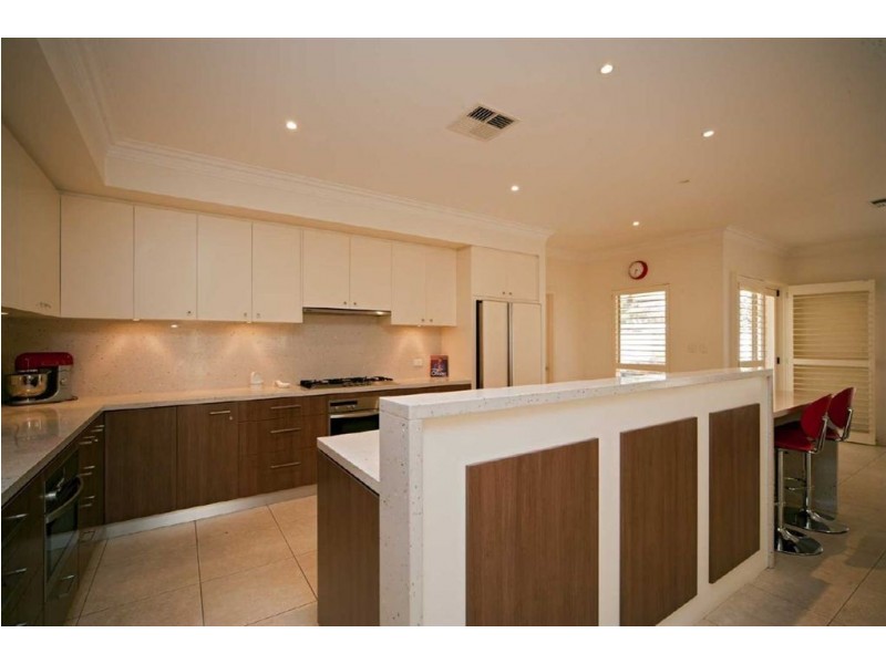 19 Mercurio Drive, Flinders Park SA 5025