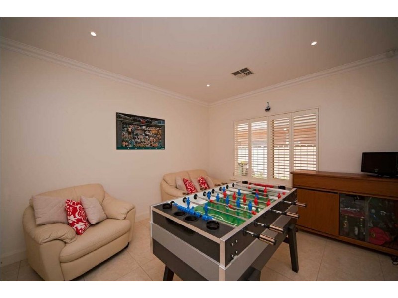 19 Mercurio Drive, Flinders Park SA 5025