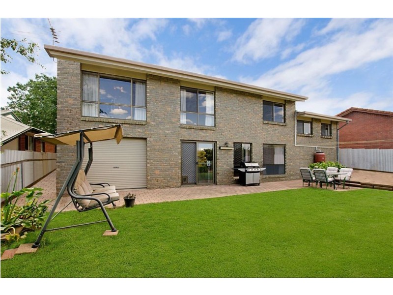 21 Carole Crescent, Modbury SA 5092