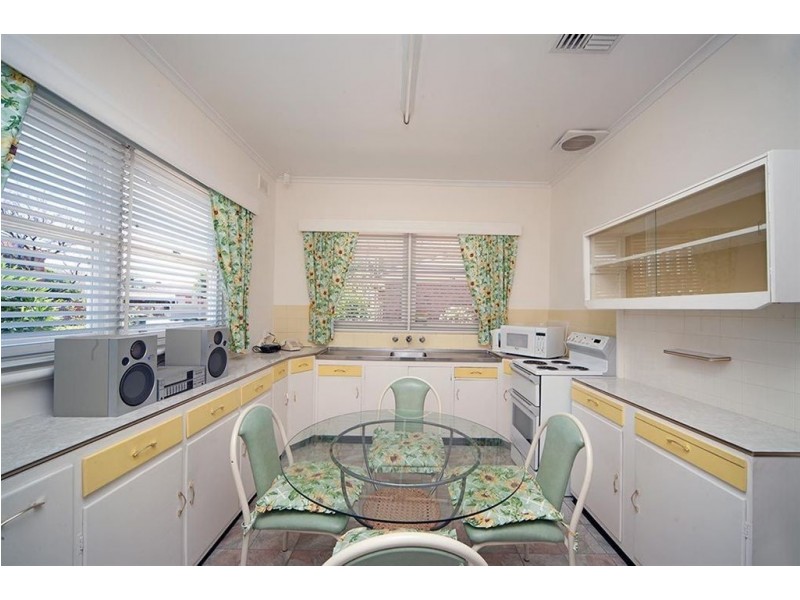 35 Dyott Avenue, Hampstead Gardens SA 5086