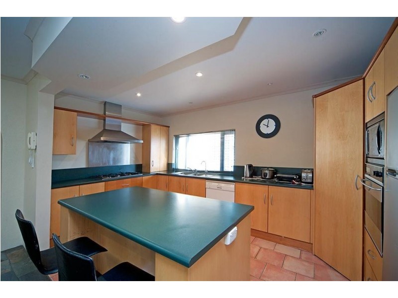 1 Benarce Close, Glen Osmond SA 5064