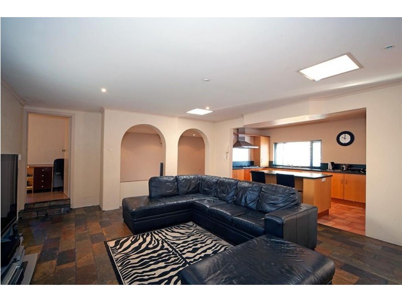 1 Benarce Close, Glen Osmond SA 5064