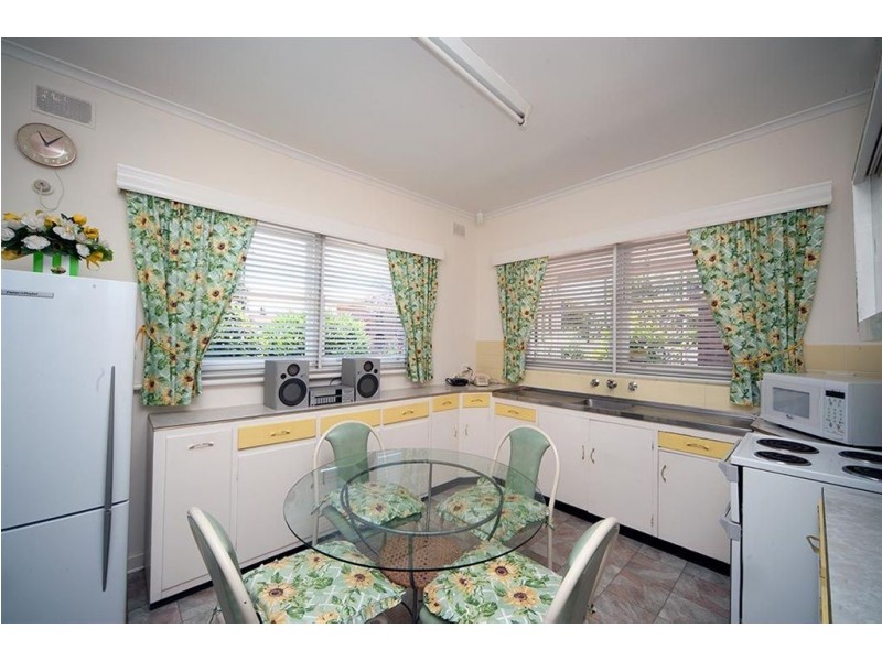 35 Dyott Avenue, Hampstead Gardens SA 5086