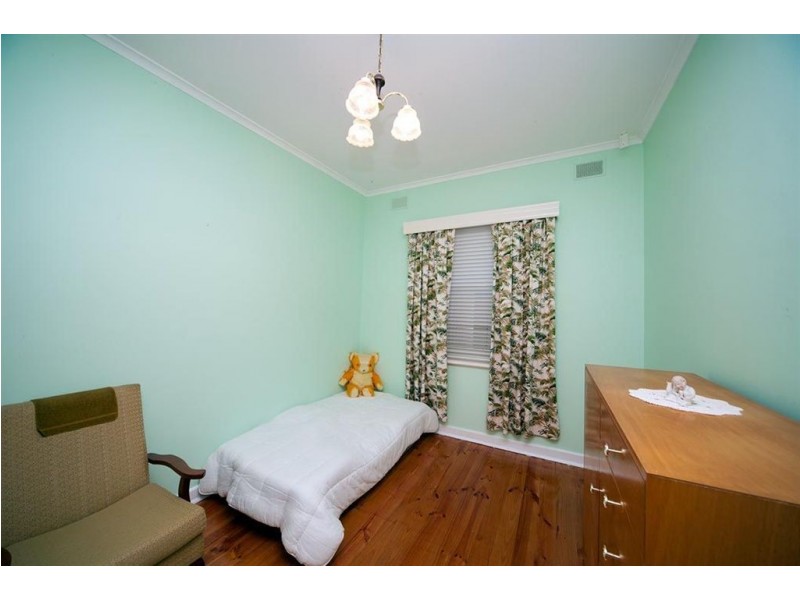 35 Dyott Avenue, Hampstead Gardens SA 5086