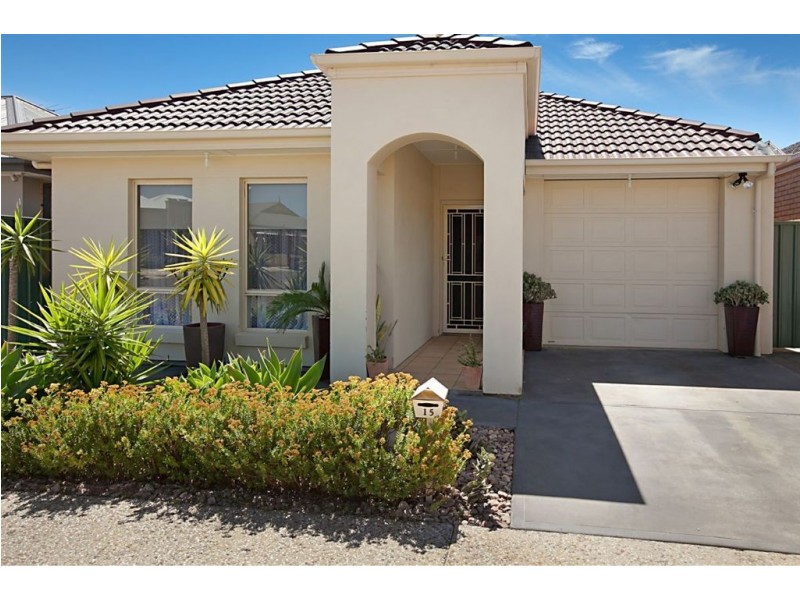 15 Mossman Street, Mawson Lakes SA 5095