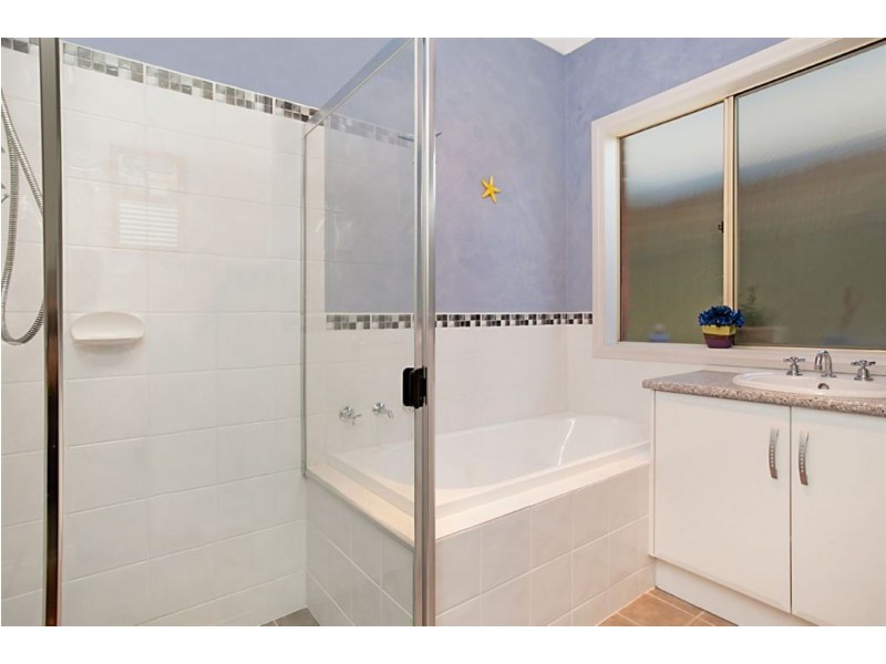 15 Mossman Street, Mawson Lakes SA 5095