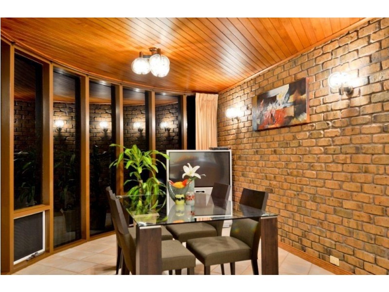 11 Buchanan Court (off Observation Dr & Gallery Rd), Highbury SA 5089