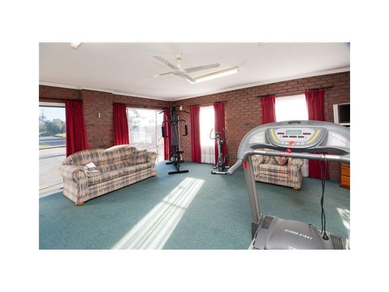 984 Lower North East Road (cnr Kismet), Highbury SA 5089