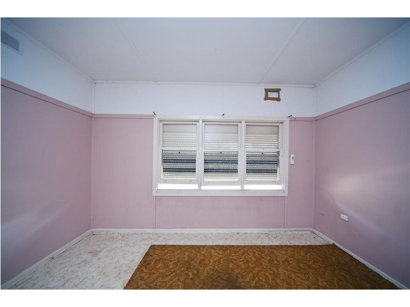 13 Tenth Avenue, Woodville North SA 5012