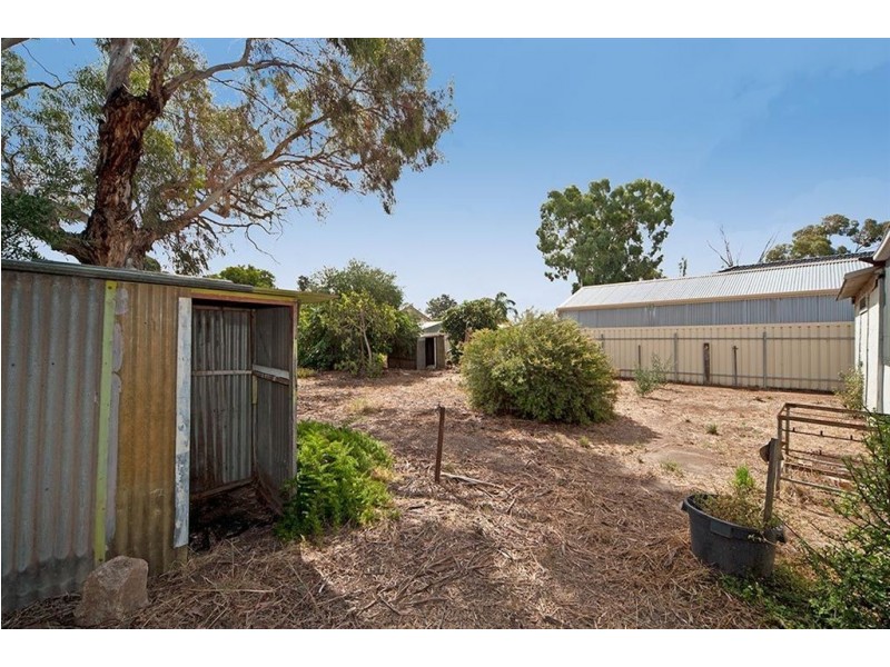 13 Tenth Avenue, Woodville North SA 5012