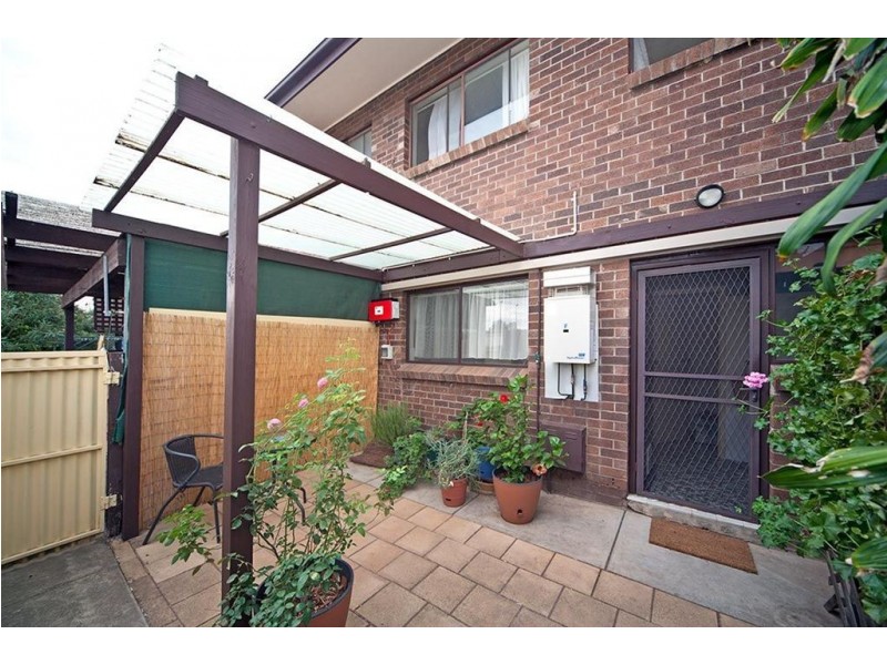 27/9 OG Road, Klemzig SA 5087