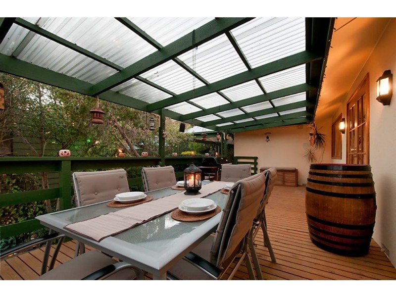 9 Woona Court, Banksia Park SA 5091