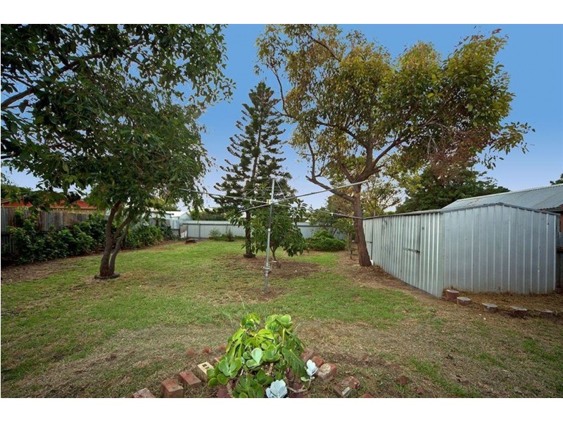 18 New Street, South Plympton SA 5038
