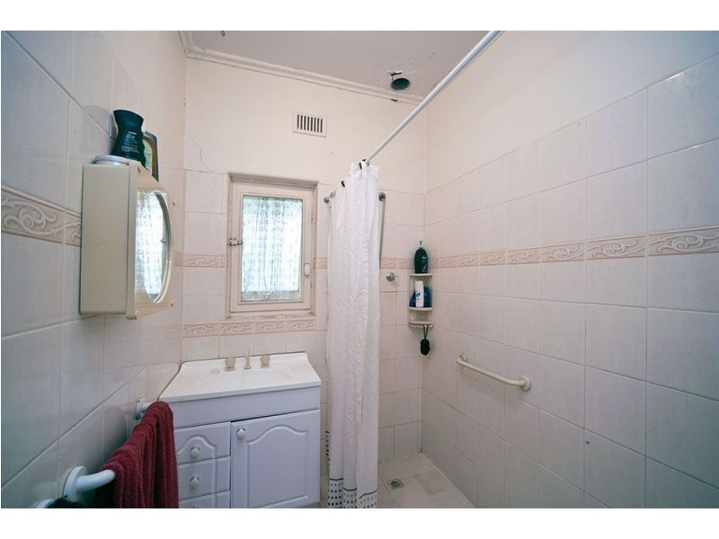 10 Coleridge Crescent, Clearview SA 5085