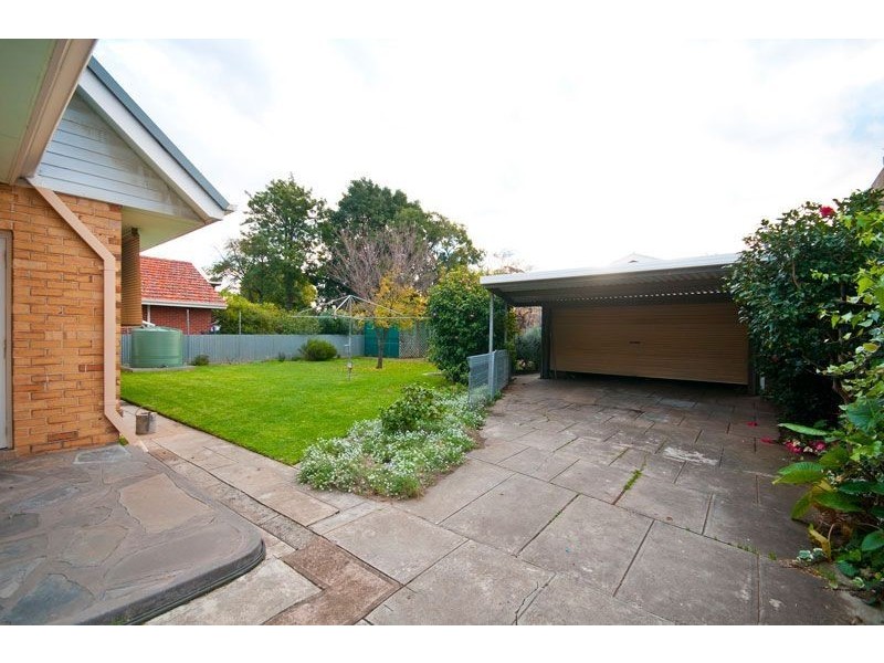 10 Hamilton Street, Vale Park SA 5081